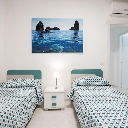 Minerva Luxury Apartment & Tulipan Apartment By Taormina Holidays Exterior photo
