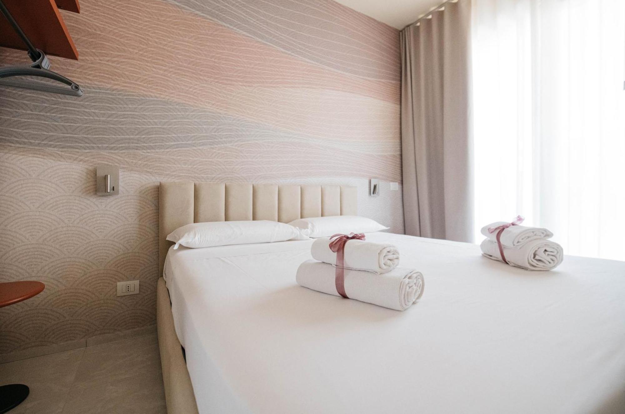 Minerva Luxury Apartment & Tulipan Apartment By Taormina Holidays Exterior photo